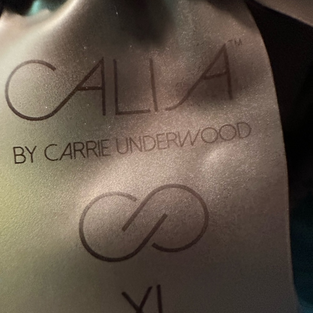 CALIA by Carrie Underwood Elegant Top in Neutral Shade